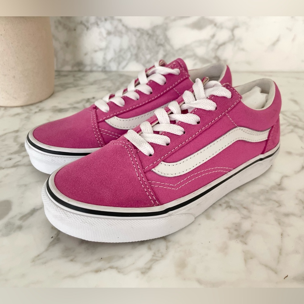 Vans Old Skool Fuchsia Pink Youth Size 2 Classic Lace Up Shoes Girls - Picture 2 of 8